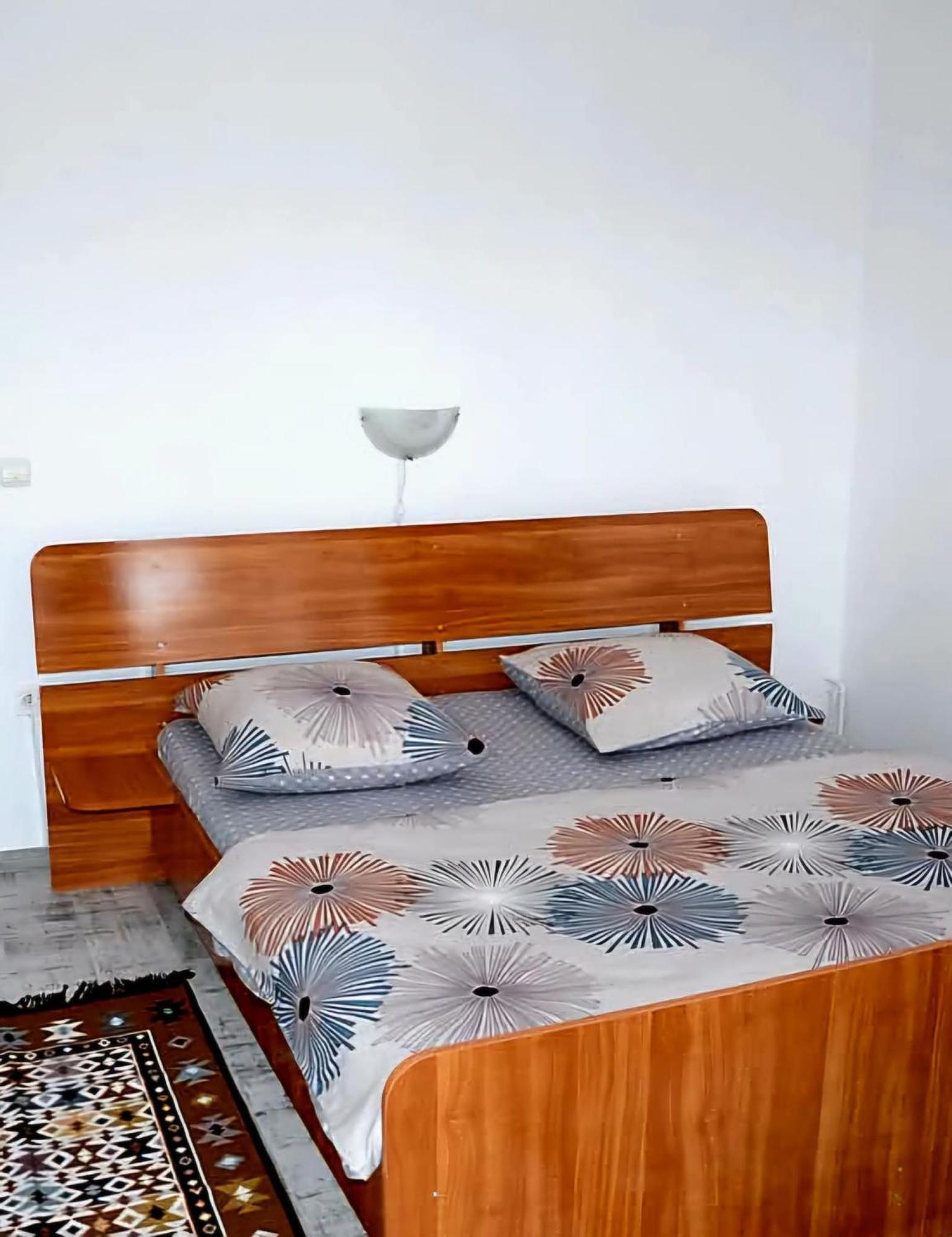 Hotel Cris & Mona Săpînţa Esterno foto