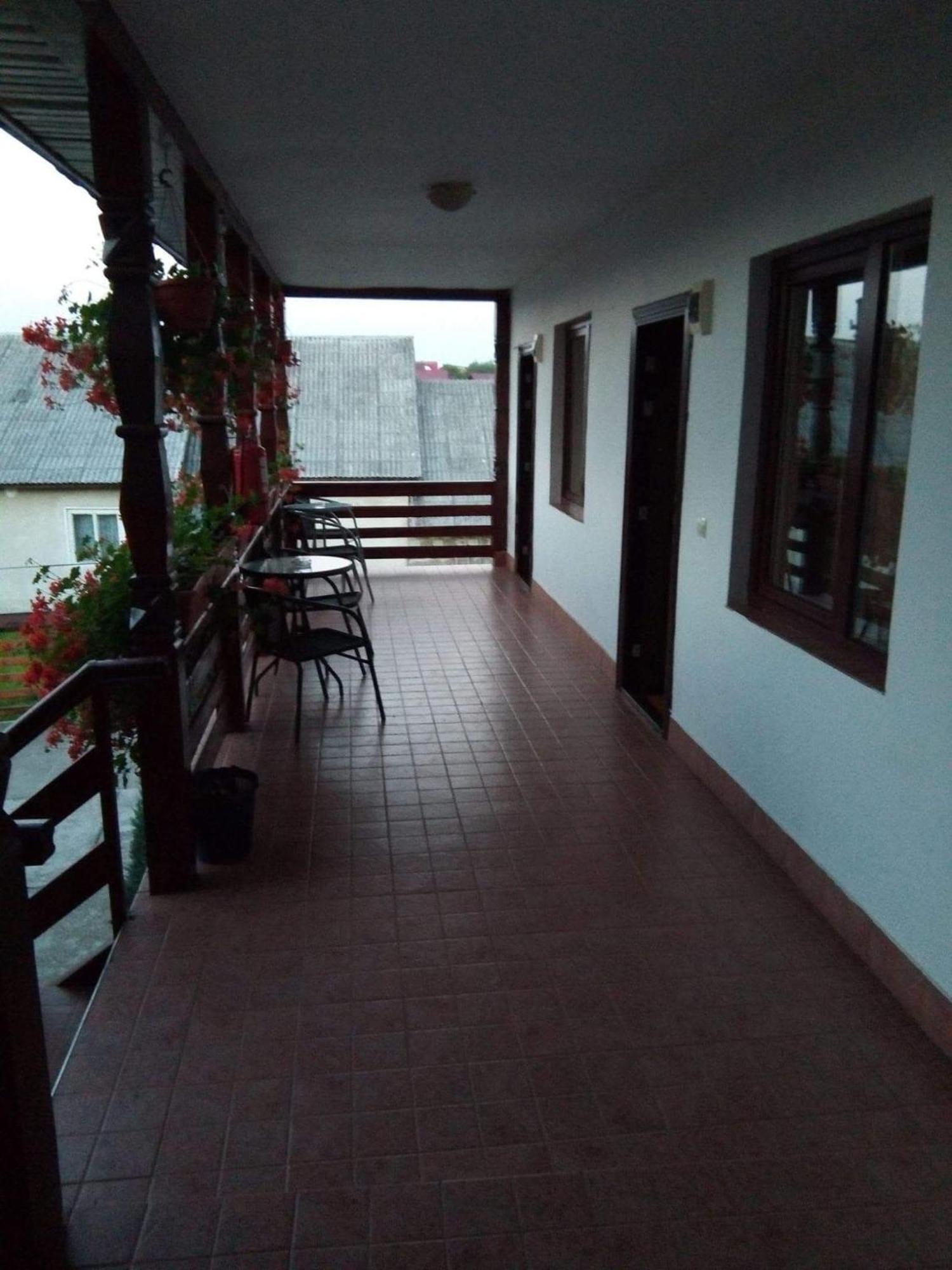 Hotel Cris & Mona Săpînţa Esterno foto